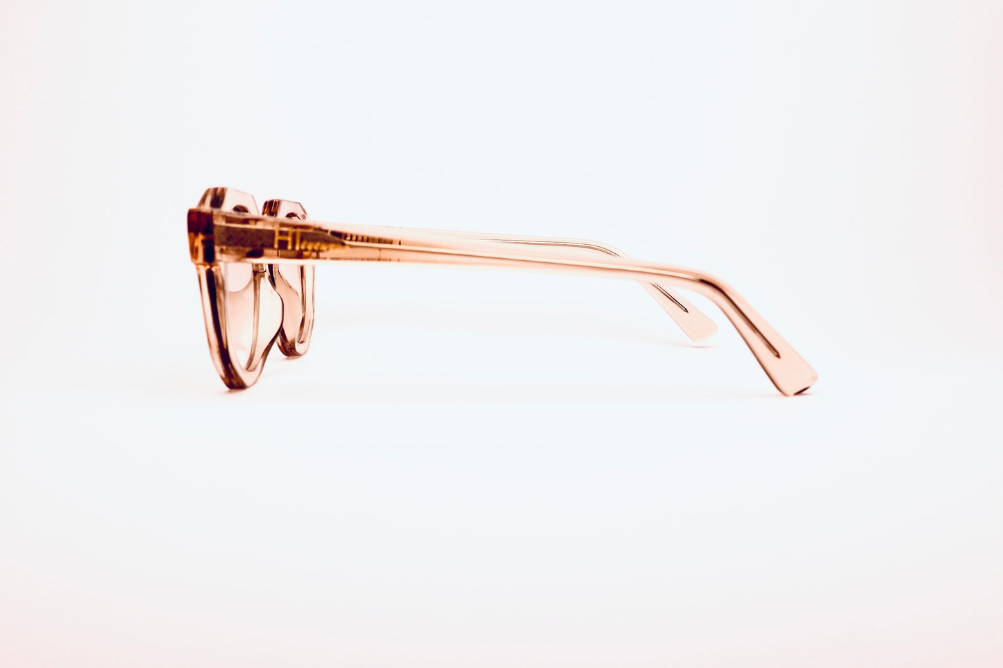 Champagne Waikīkī Sunglasses | Hawaii Eyewear Co. Limited Edition Glasses